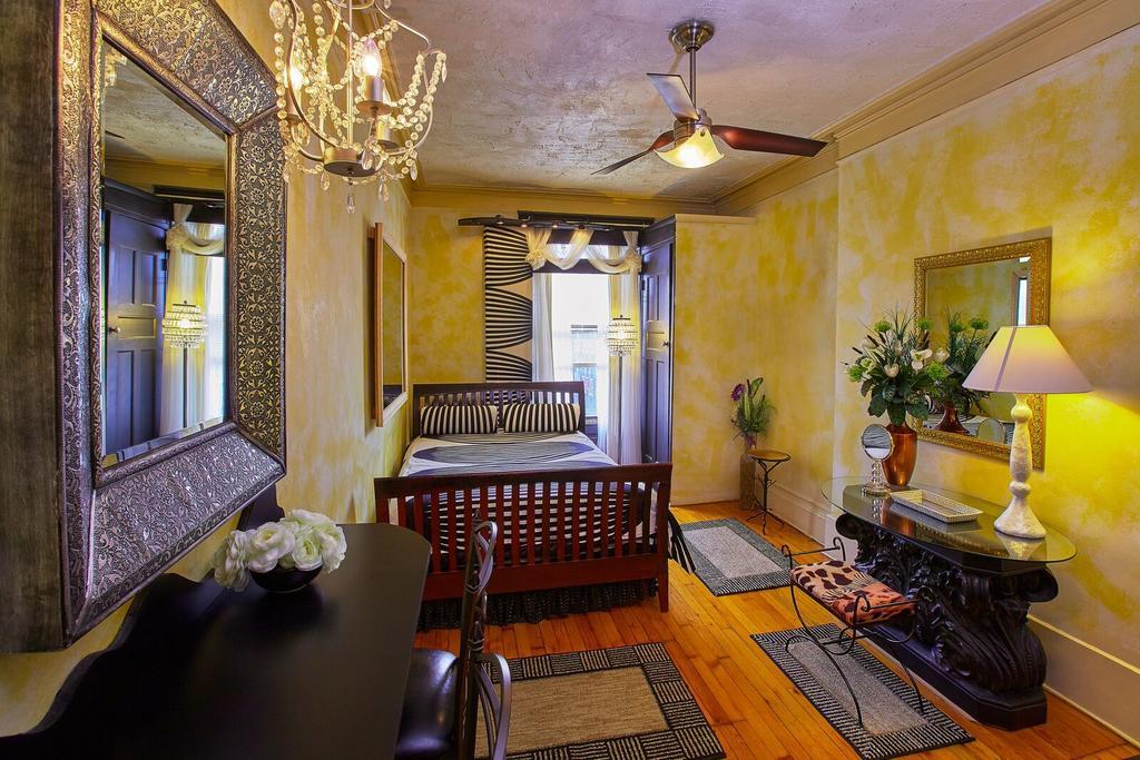 The International Cozy Gasthuis 3*