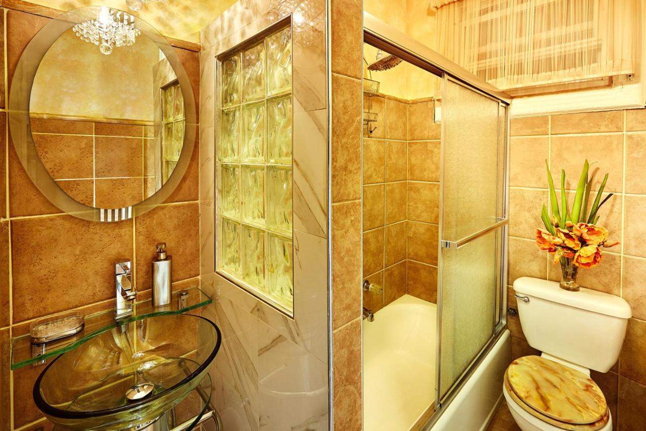 Gasthuis The International Cozy 3*